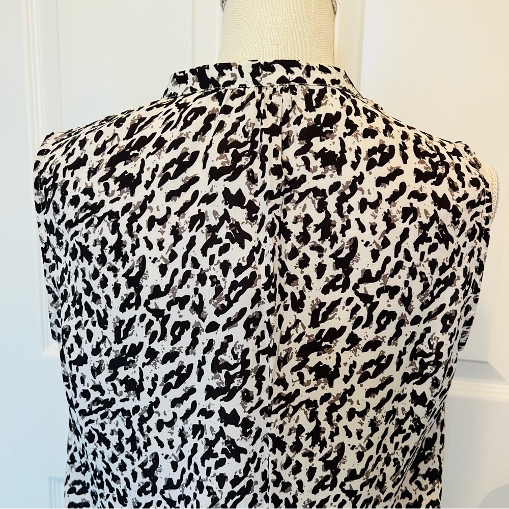 NEW LILA ROSE ANIMAL PRINT DRESS - Picture 4 of 13